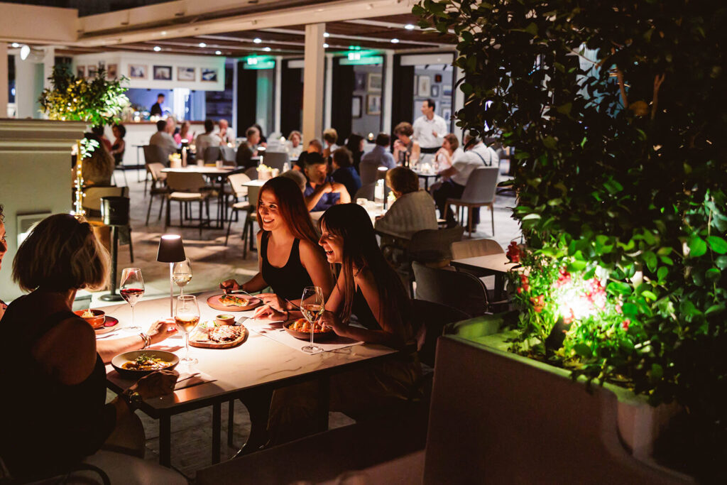 μουσείο Μπενάκη - rooftop - ταράτσα - κοκτέιλ - cocktails - δείπνο